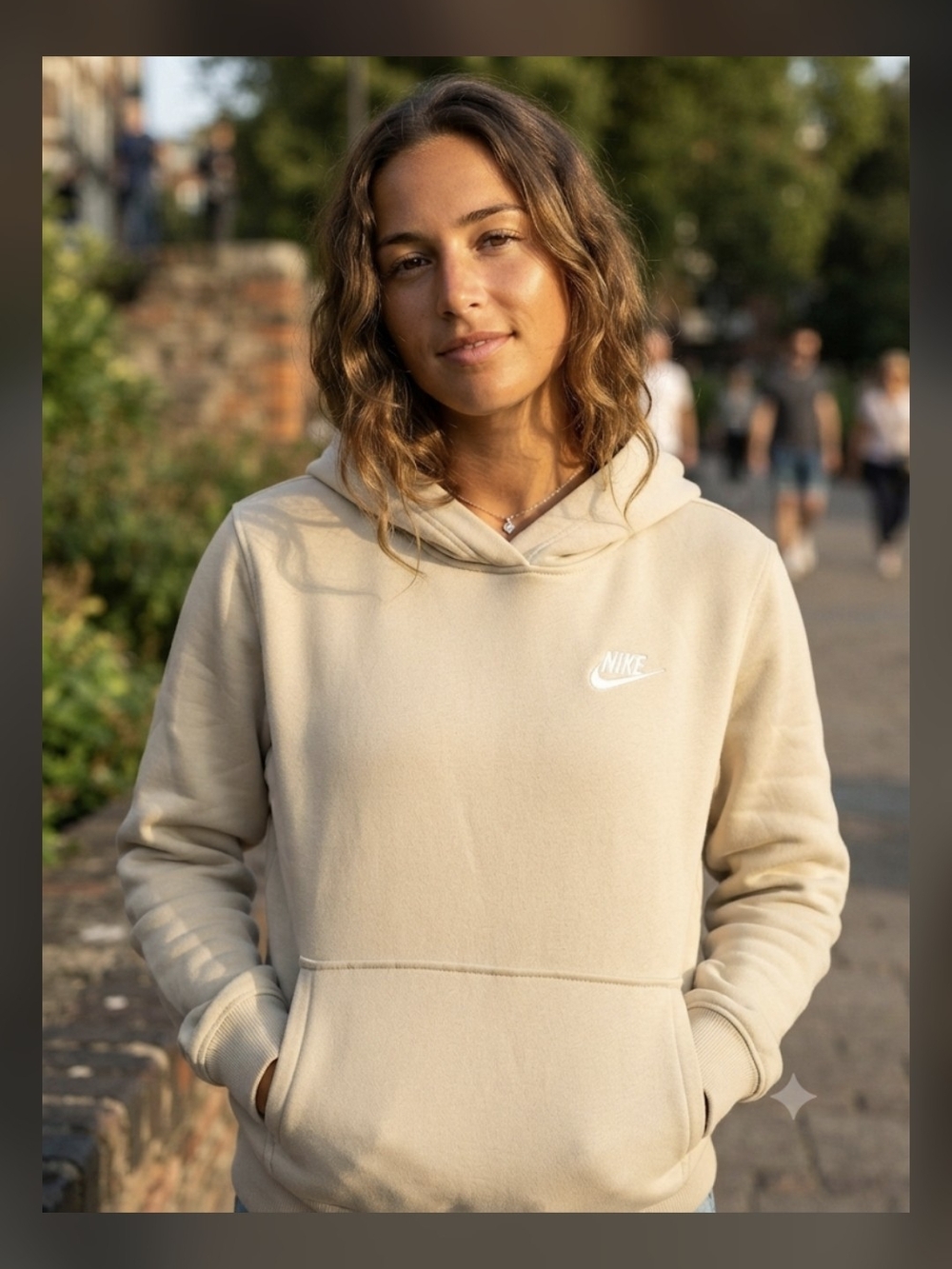 Nike Women's Cream Hoodie - Classic Pullover M/L